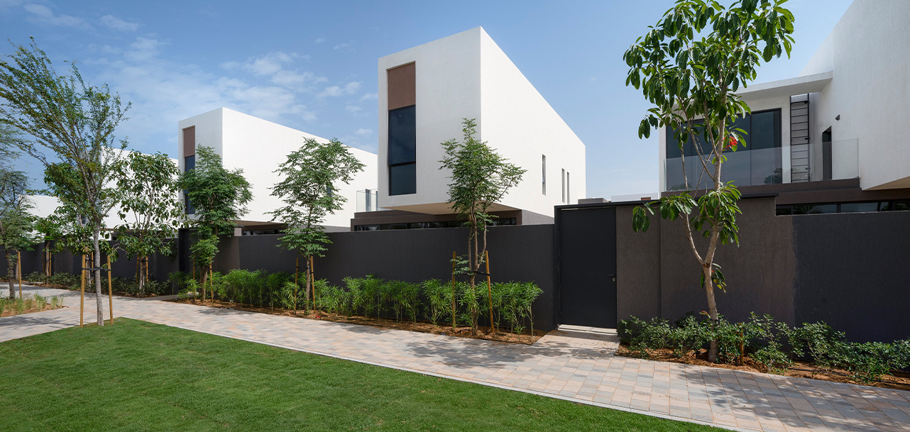 Arada completes 114 homes in popular garden villa community at Sharjah megaproject Aljada
